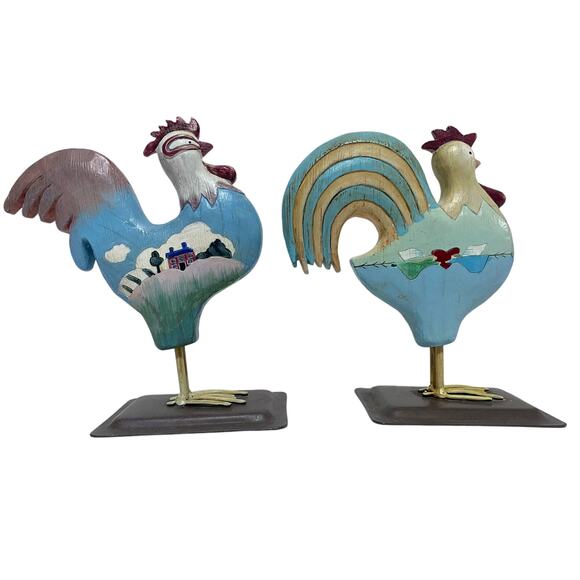 Russ Berrie Rooster Folk Art Carved Wood Hand Painted 5.5" Lot of 2 - Picture 2 of 6